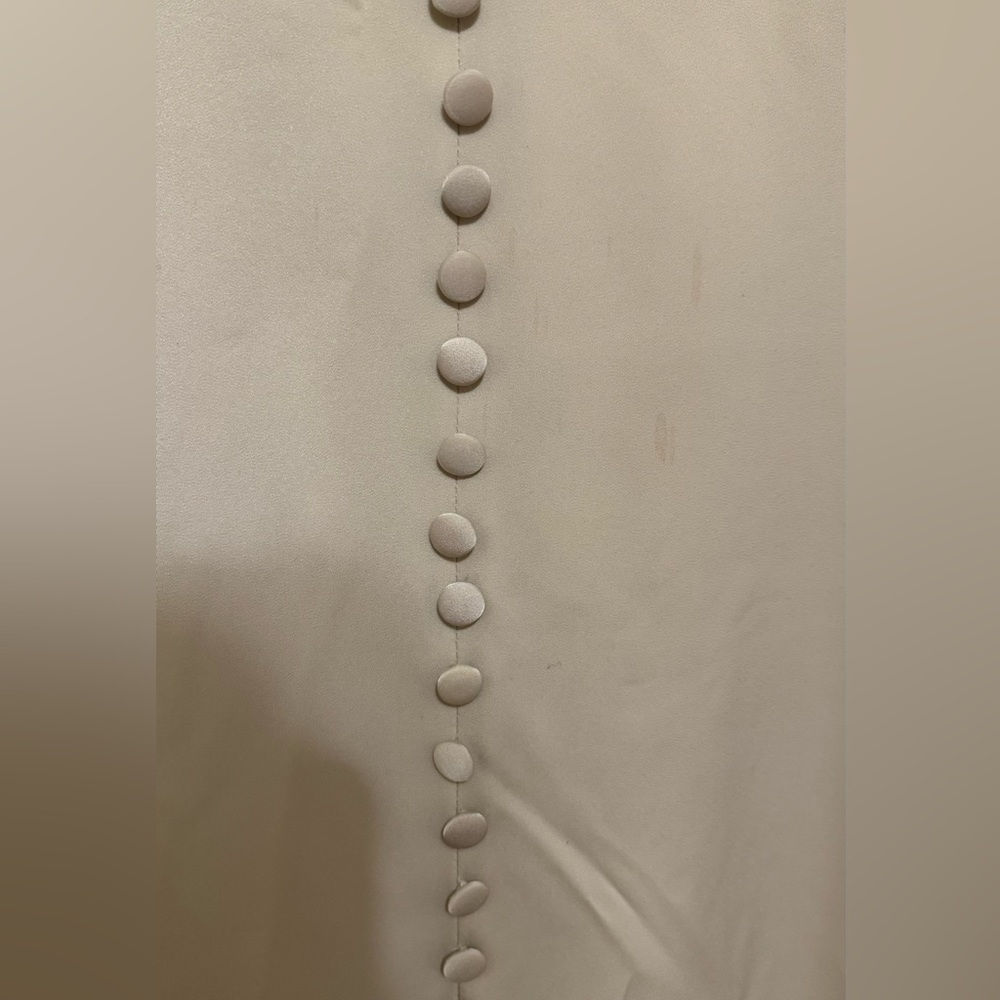 Lichi Designed in Frankfurt am Main Button-embellished midi dress - Picture 6 of 9